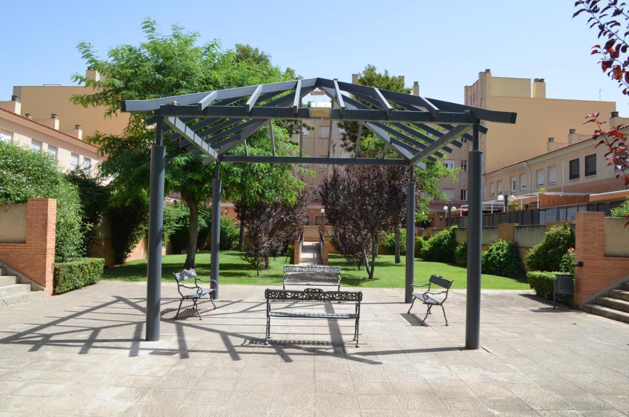Apartamento Reformado Parking Gratis Sevilla Exterior foto